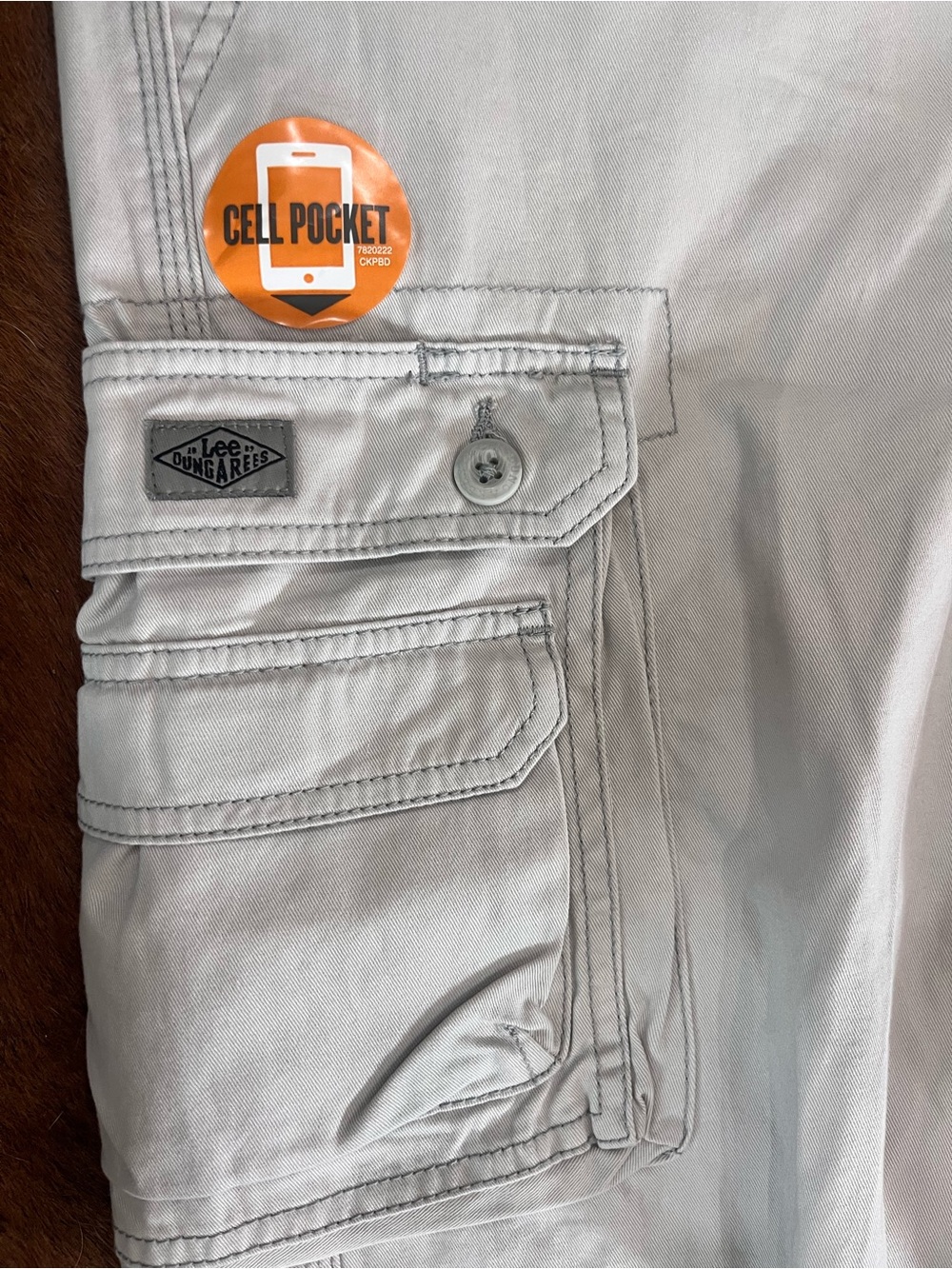 NWT Men's Lee Dungarees Size 42 Wyoming Cargo Shorts Cadet Gray - Picture 8 of 10